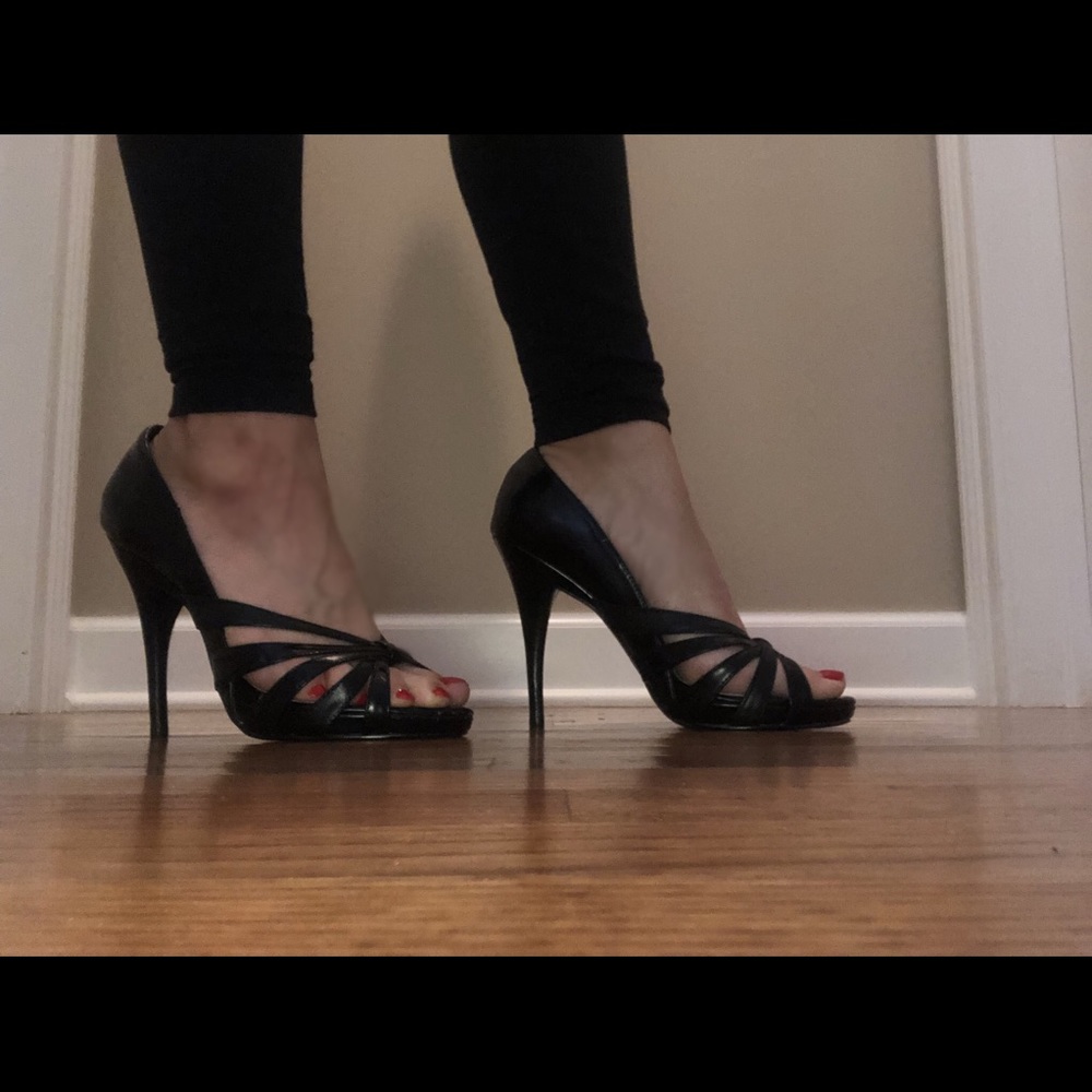 DONATED open toe dress shoes w/ 4” stiletto heel